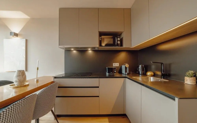 City Center Premium Apartment by Vacationy