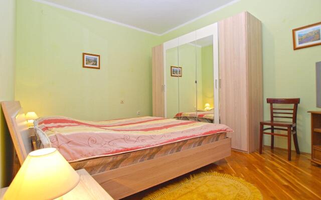 Apartment 1317