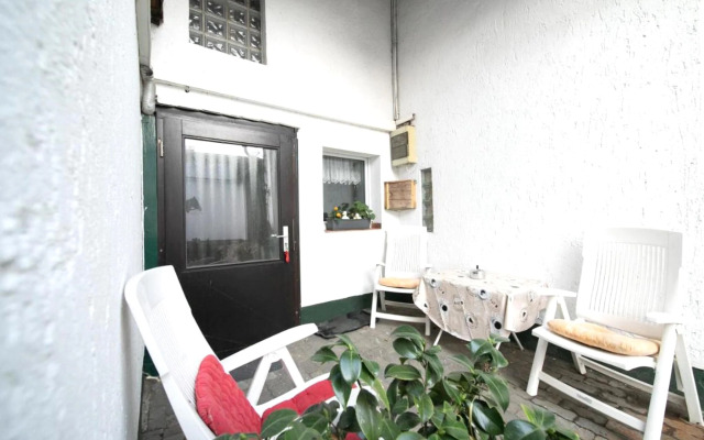 Well -kept apartment in Juechen on a horsefarm