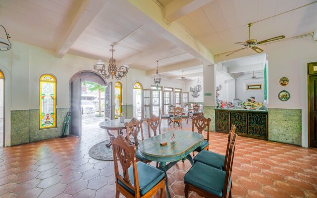 Pitaloka Hotel Sanur By DeWizZManagement