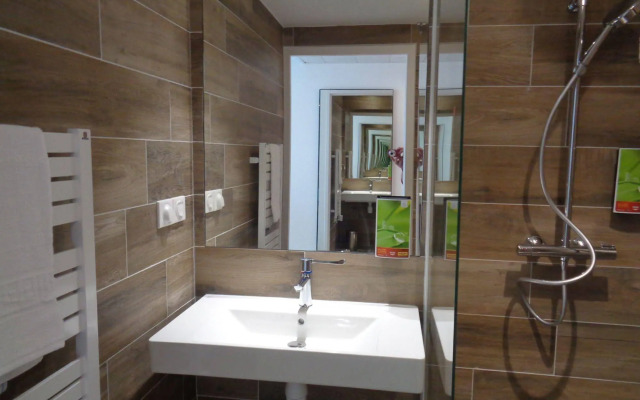 The Originals City, Hôtel Caen Mémorial