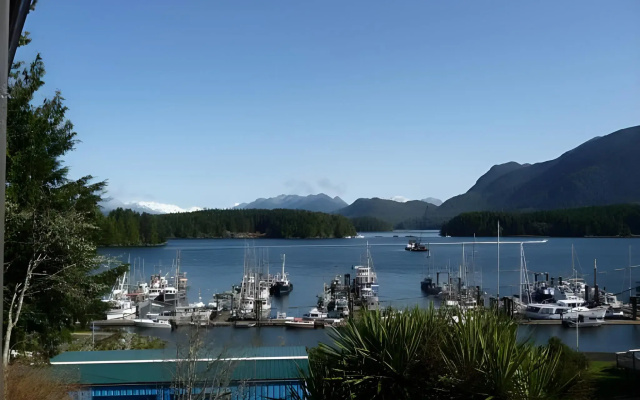Tofino Motel Harborview
