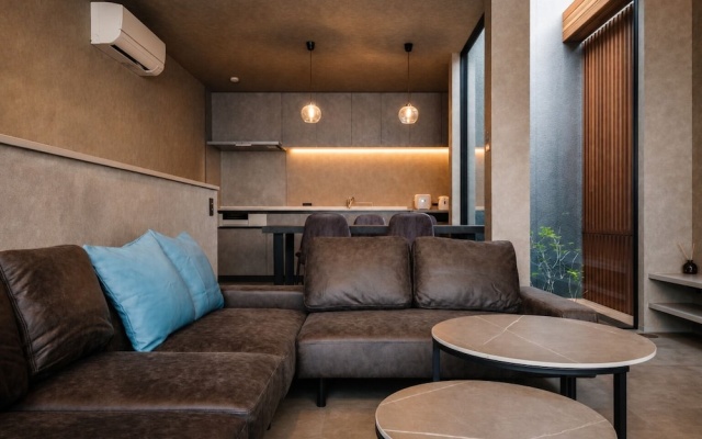 nagisa awajishima – Lobby – Awaji