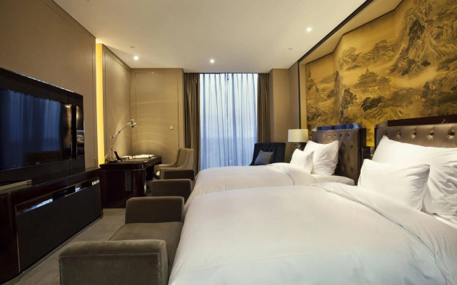 Palace Garden Hotel