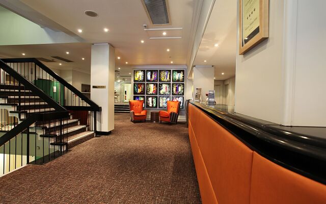Winchester Wessex Hotel by Sunday