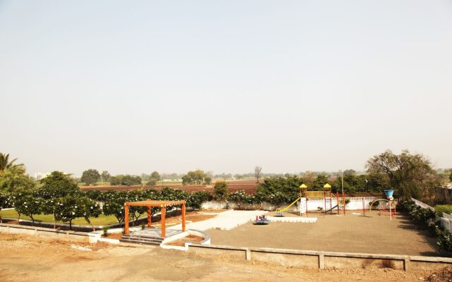 Saburi Service Apartments