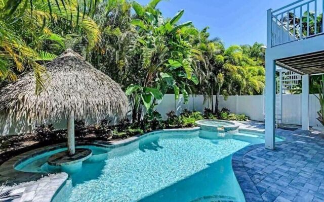 Beachy Villa Vista Apartment 5