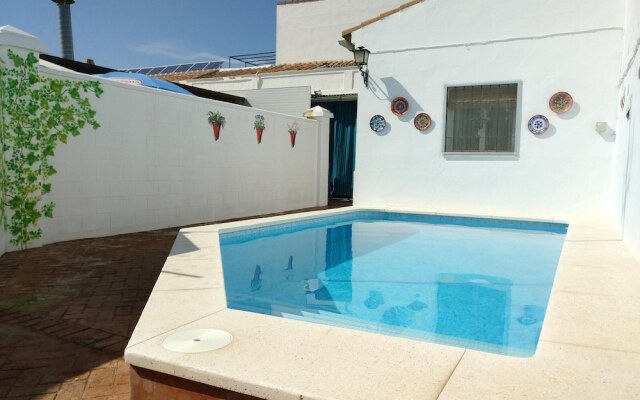 Villa With 3 Bedrooms in Encinarejo de Córdoba, With Private Pool, Furnished Terrace and Wifi - 150 km From the Beach