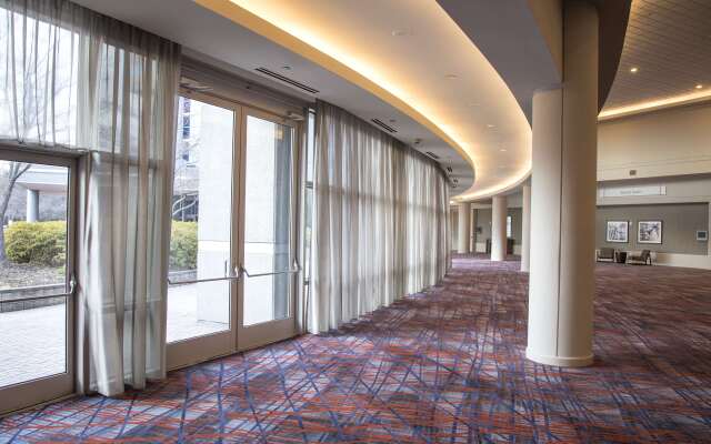 Hilton Atlanta Airport