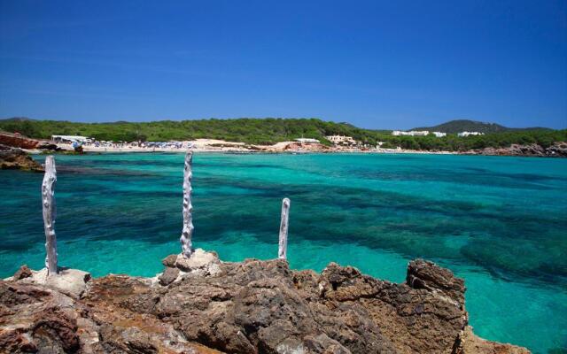 Paraiso Beach Hotel