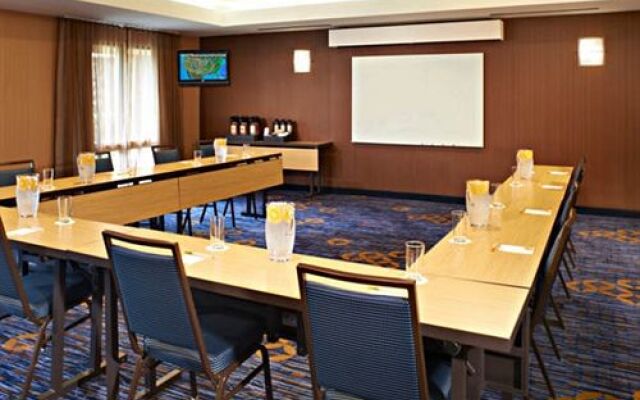 Courtyard Toledo Rossford/Perrysburg