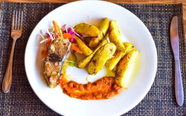 Uhuru House and Restaurant