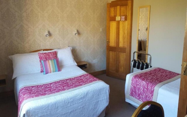 Riverwalk House B&B