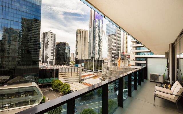 TIARA, 1BDR Southbank Apartment