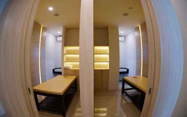 J & L Residence and Spa