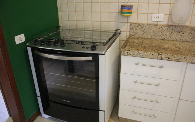 Bz10 Casa 4 suítes em condomínio clube