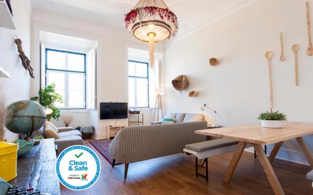 Sao Pedro de Alcantara 63 by Central Hill Apartments