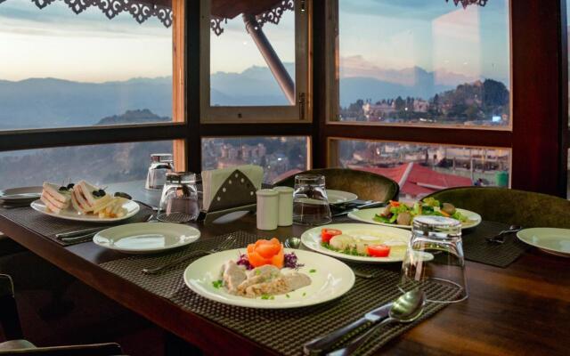 Sumitel Vista 800m from Mall Road