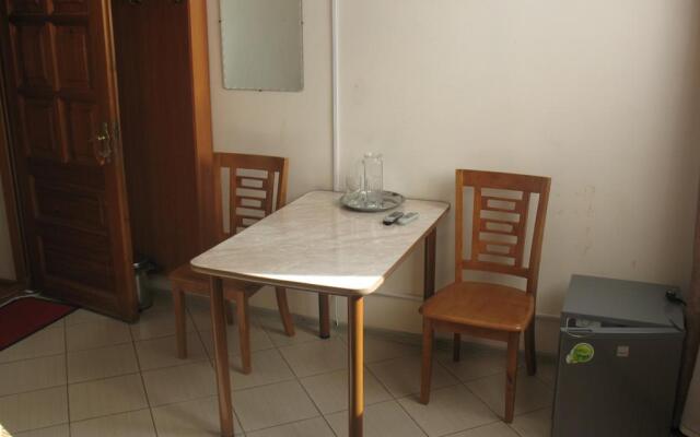 Отель Наран