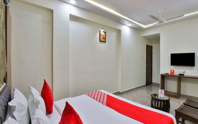 OYO 18972 Hotel Saineel