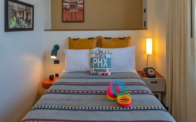 Moxy Phoenix Downtown