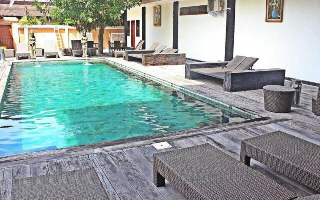 Mirah Hostel Bali