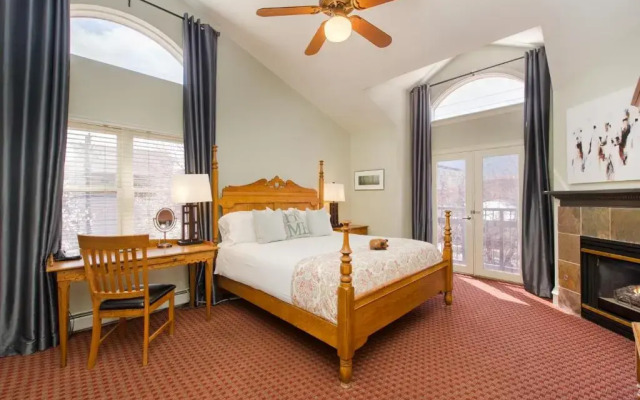 Bradley Boulder Inn