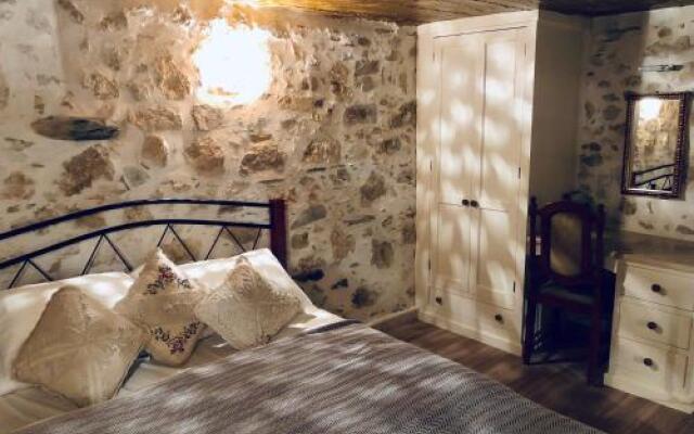Villa Kamares Boutique Spa Apartments