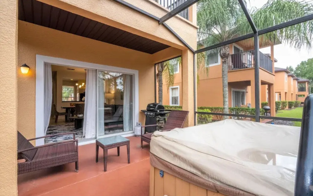 Cozy 4BR Regal Oaks w hot tub