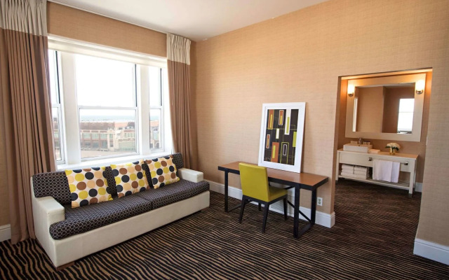 Berkeley Oceanfront Hotel