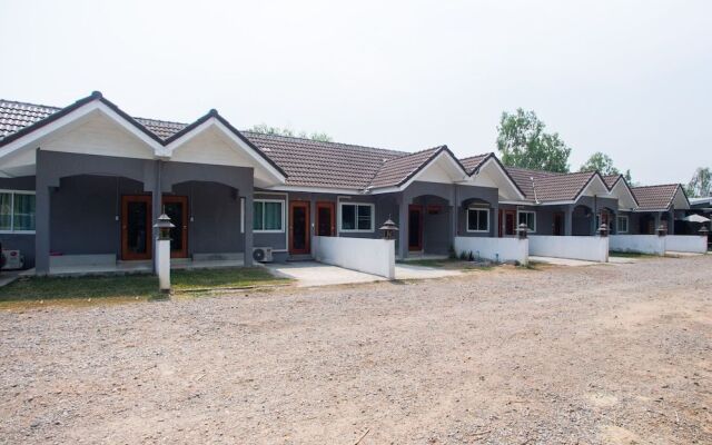 Oyo 706 Sukjai Resort