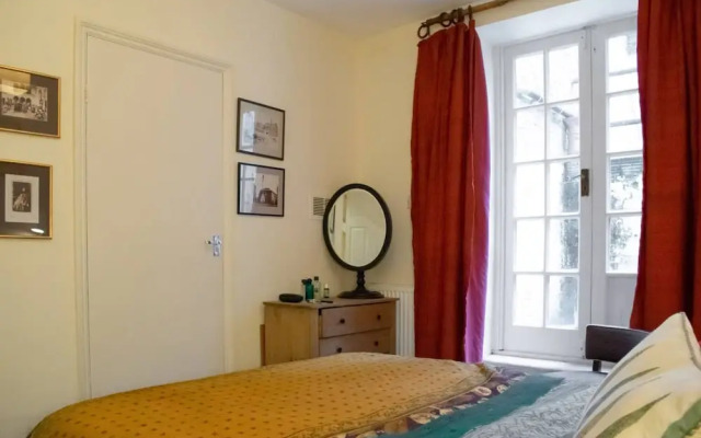 Spacious 2 Bedroom Flat Near Kings Cross And Angel