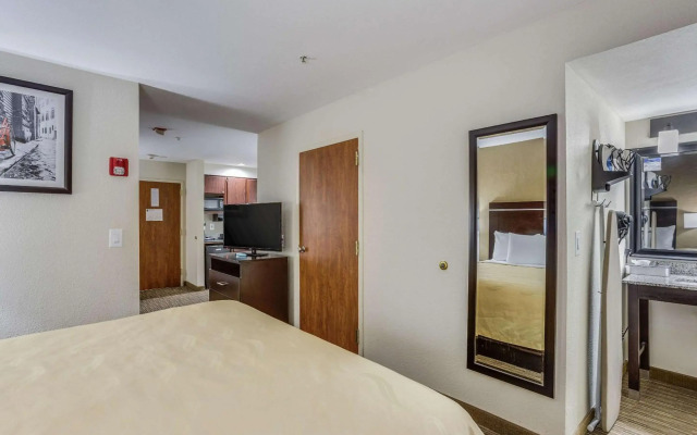 Quality Inn & Suites Meridian - West Boise