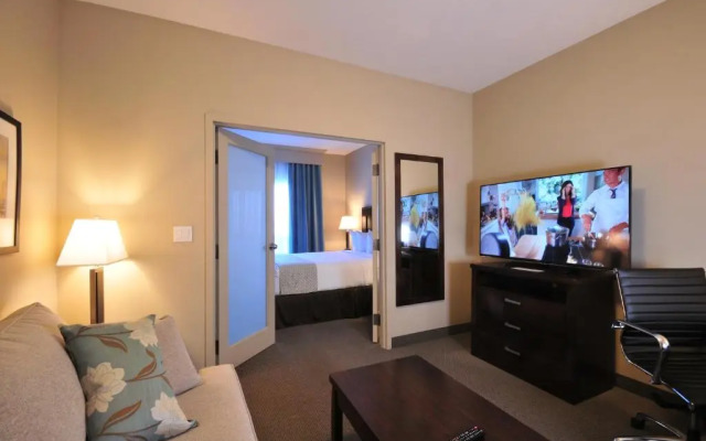 Ramada Emerald Park/Regina East