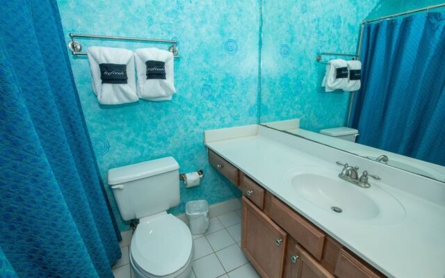 Oceania 307 3 Bedroom Condo by RedAwning