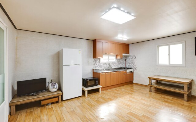 Danyang Nipsil Pensiion