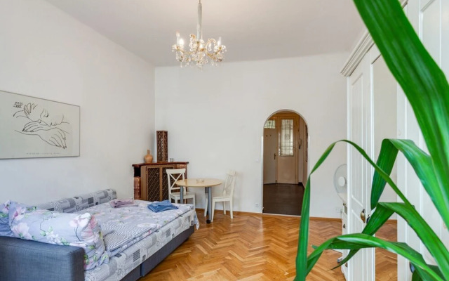 Quiet Apartment In Vienna Near Danube