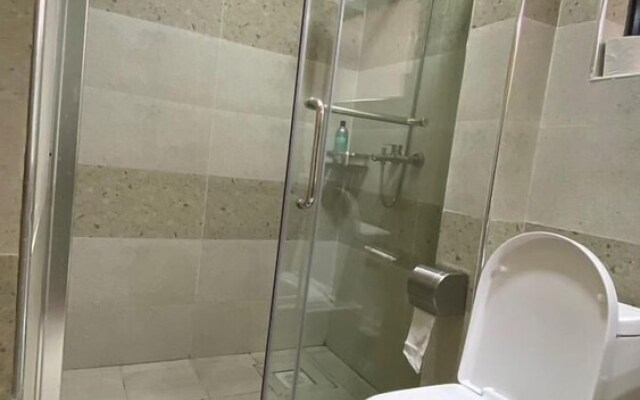 Lux Suites Kileleshwa Studio Apartments