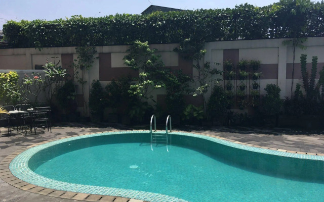 The Eight Hotel