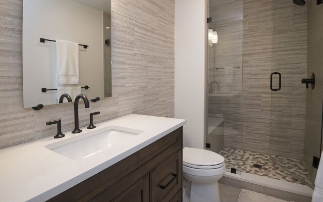 Greenhill Court Chalet