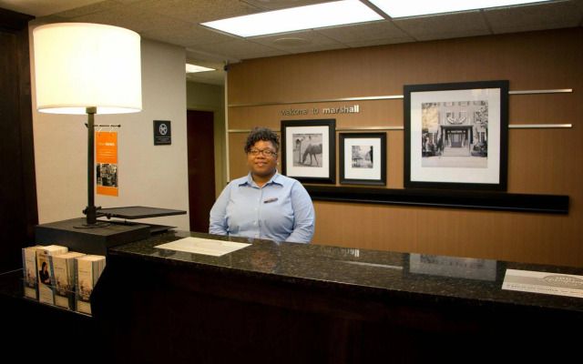Hampton Inn Marshall