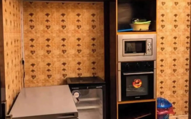 Eagle Destiny Hotel and Apartment