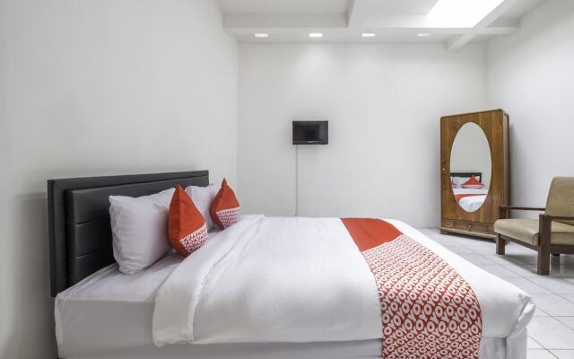 OYO 2381 Nabila Residence Syariah