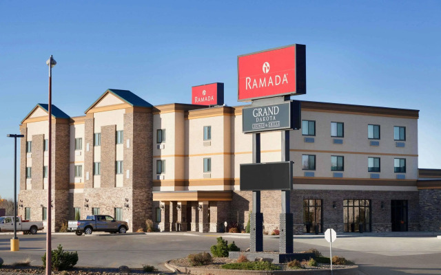 Roosevelt Grand Dakota, SureStay Collection by Best Western