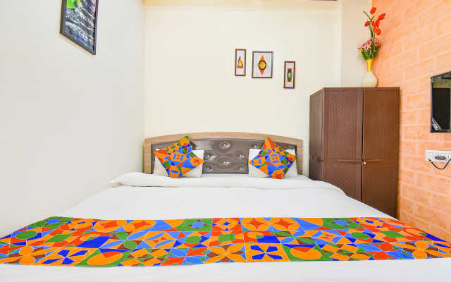 Fabexpress Vardhan Executive