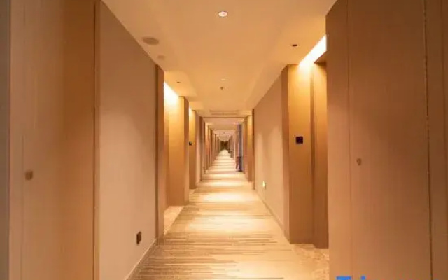 Xinzhou Weiena Hotel International (Qiyi North Road)