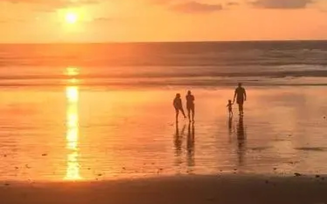 Canoa Beach Hotel