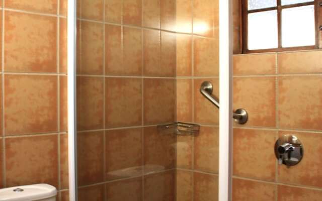 Riverbend Chalets Self Catering