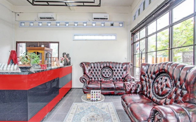 OYO Life 92184 Mr Brown Homestay