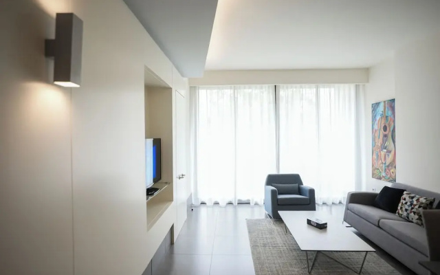 Unit for Living